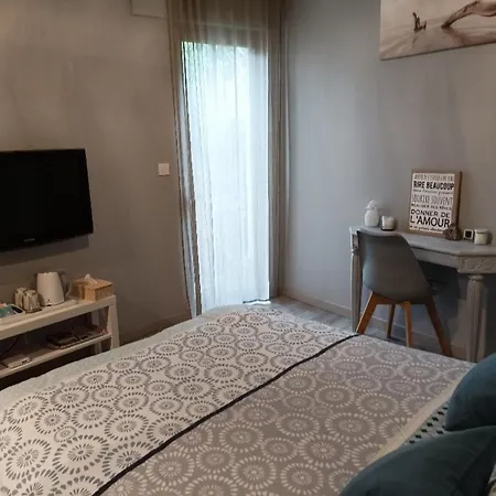 Homestay Cocon Au Pied De La Chartreuse *